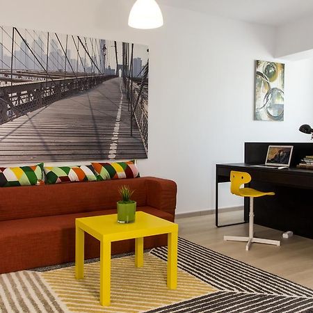 Studio R - RedBed Self-Catering Apartments Bucureşti Exterior foto