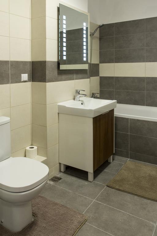 Studio R - RedBed Self-Catering Apartments Bucureşti Exterior foto