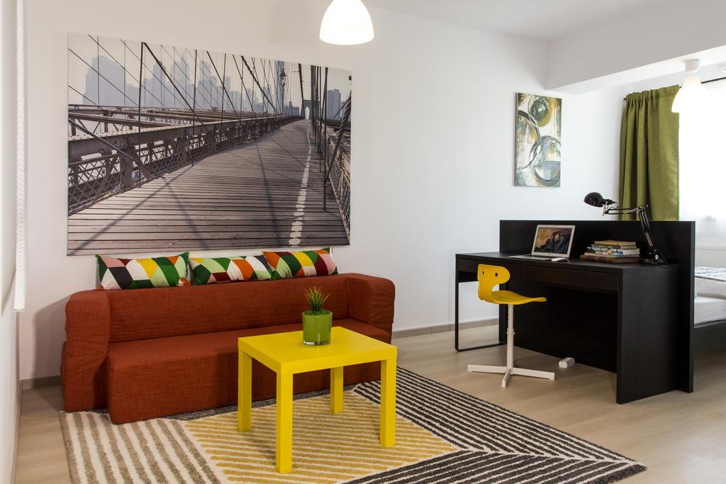 Studio R - RedBed Self-Catering Apartments Bucureşti Exterior foto